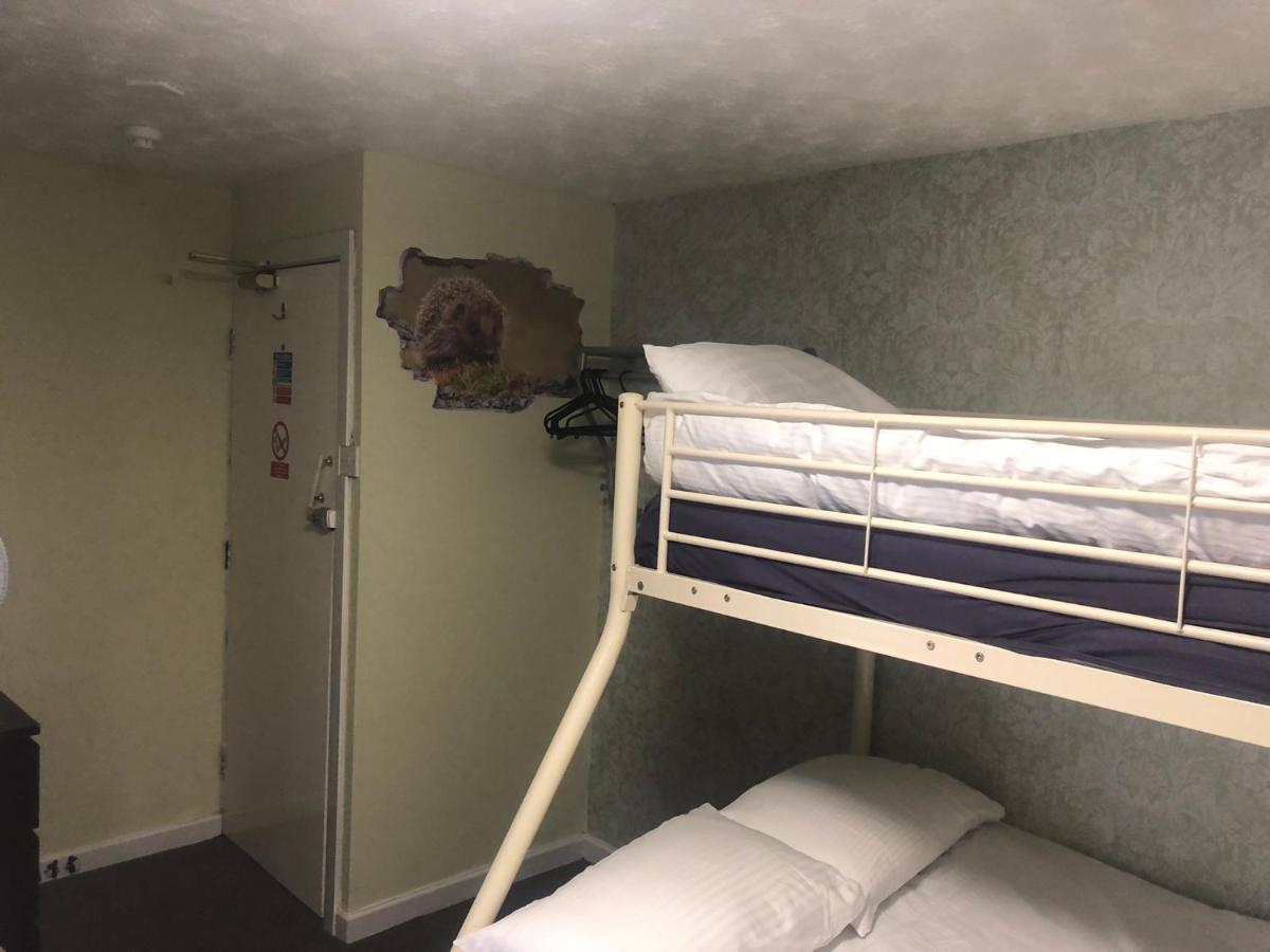 Ultimate Family Guest House Blackpool Esterno foto
