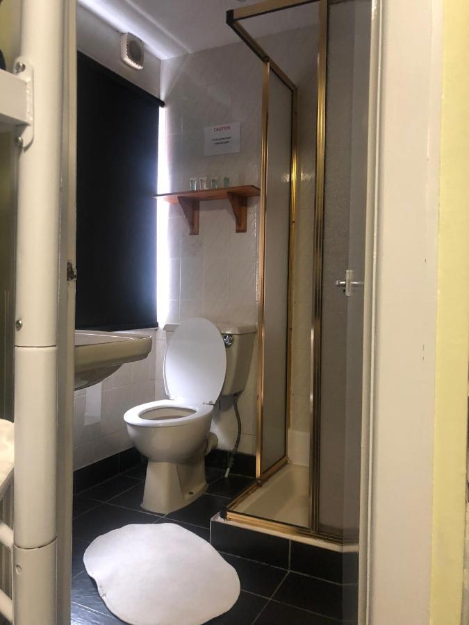 Ultimate Family Guest House Blackpool Esterno foto